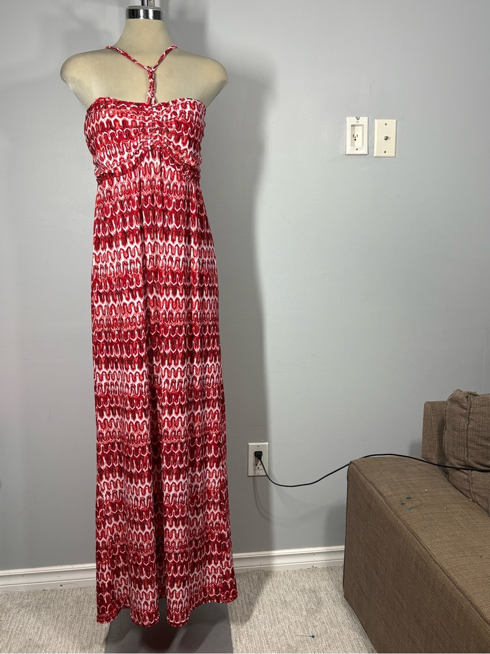 Red Printed Halter Maxi Dress - Picture 5 of 15